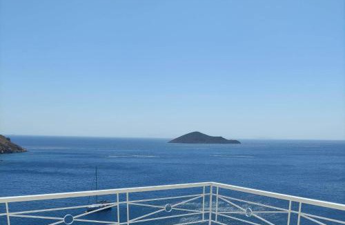 Leros Apartment | Infinity Blue Suite