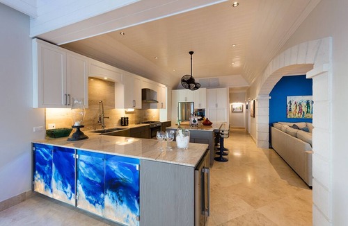 Dover Villa | Infinity Escape with sea view beach access
