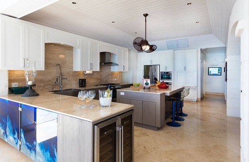 Dover Villa | Infinity Escape with sea view beach access