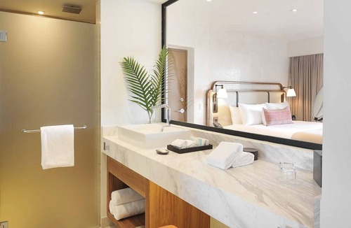 El Medano Ejidal Hotel | Infinity King Suite On Medano Beach! Cabo!