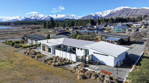 Tekapo House | Infinity Lakeview