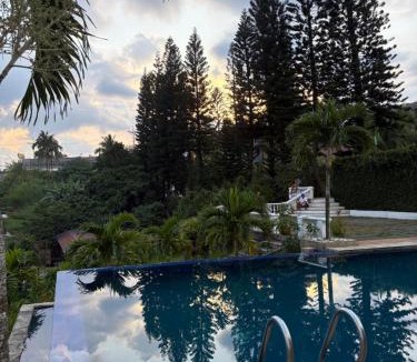 Philippines Resort | Infinity pines tagaytay
