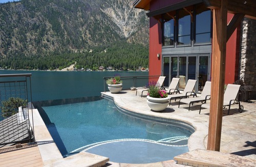 Manson Villa | Infinity Pool, Spa, & Unobstructed view from all rooms - Lake Chelan, WA