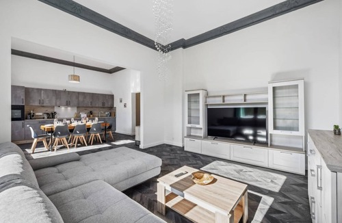 Center Apartment | Infinity Stay Kaiser Wilhelm Bruecke