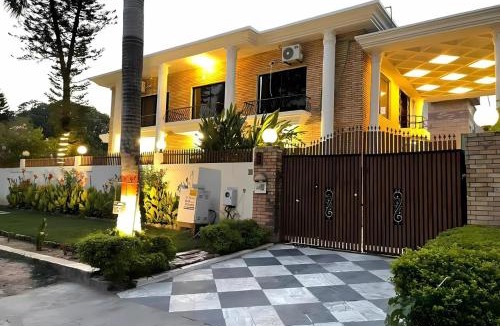 F-8 Sector House | Infinity Villa