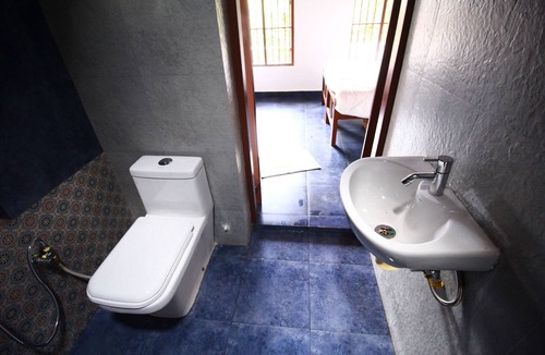 Palayam House | Ingedam- cosy double bedroom in Trivandrum city