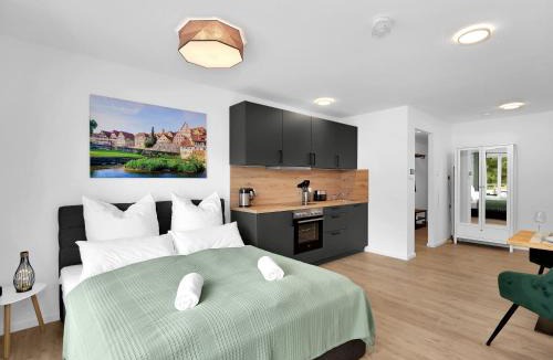 Hessental Apartment | INhome Studio Apartment - Küche - Parken - TV