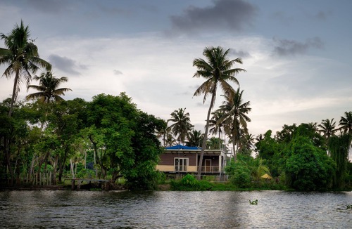 Kuthiathode House | Inland Island - back to nature