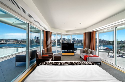 Inner Harbour Hotel | Inn at Laurel Point