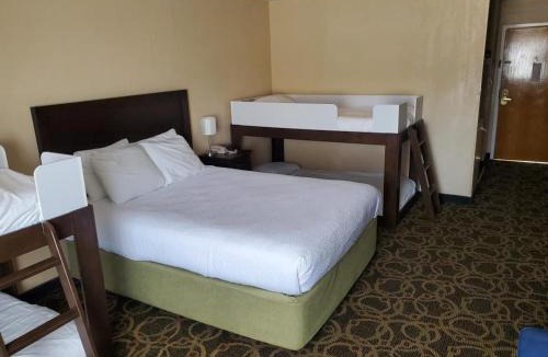 Monticello Hotel | Inn at the Canyons