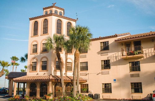 Sebring Hotel | Inn on the Lakes