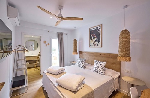 Cala d'Or Hotel | INNER Hostal Es Molí