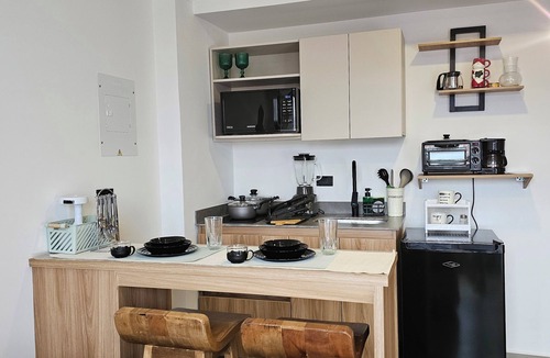 La America Apartment | InnerBloom Your loft in the best neighborhood in Medellín, just 5 minutes from the stadium.