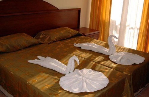 Side Hotel | Inside Hotel