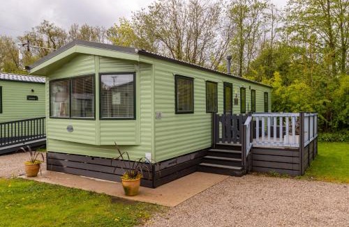 Tewitfield House | Inside No. 9 Retreat