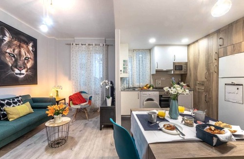 Bilbao Apartment | Inside old town by Eba Homes