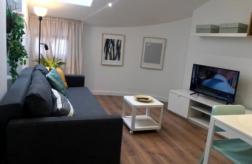 Palencia Apartment | InsideHome Apartments - La Casita de Úrsula