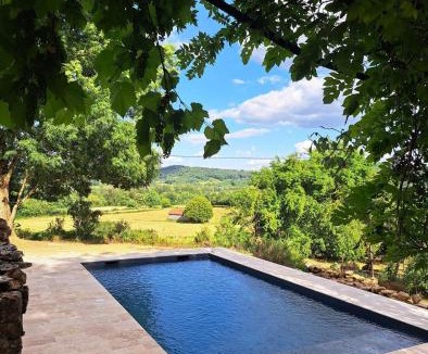 Strenquels House | Instant Lot Maison pierre insolite Piscine Nature