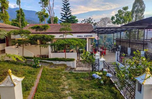 Gubukklakah Hotel | Intayu Homestay RedPartner