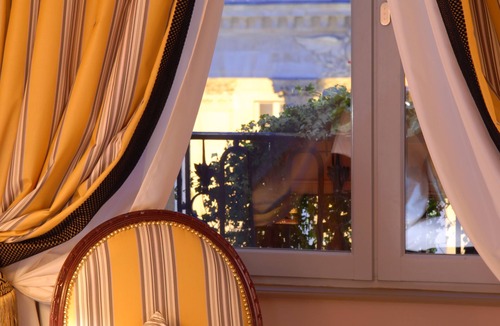 Hotel de Ville - Quinconces Hotel | Intercontinental Bordeaux Le Grand Hotel by IHG