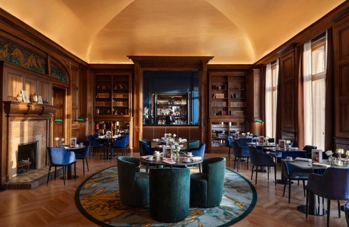 La Chapelle-en-Serval Hotel | InterContinental Hotels Chantilly Chateau Mont Royal by IHG