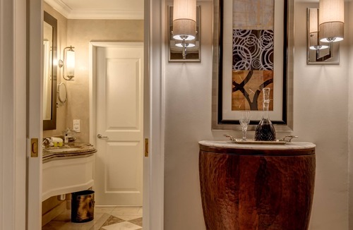 O.R. Tambo Hotel | InterContinental Johannesburg O.R Tambo Airport by IHG