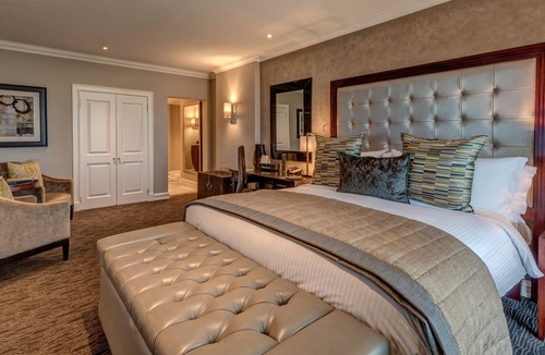 O.R. Tambo Hotel | InterContinental Johannesburg O.R Tambo Airport by IHG