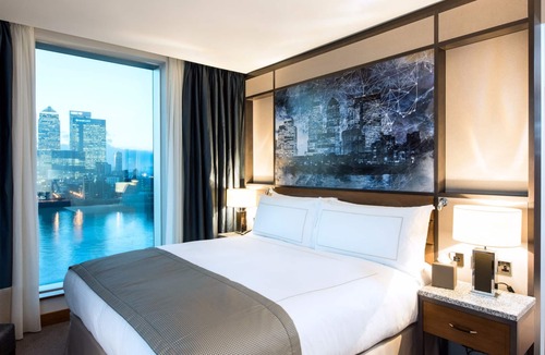 Peninsula Hotel | InterContinental London - The O2 by IHG