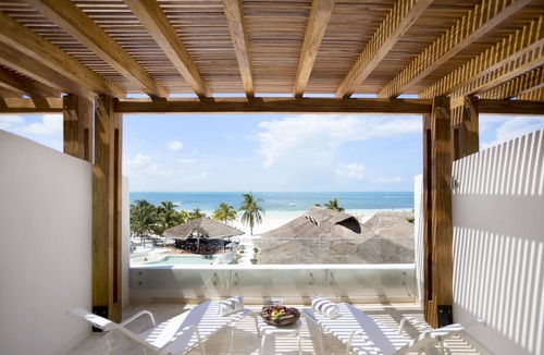 Punta Cancun Resort | InterContinental Presidente Cancun Resort by IHG