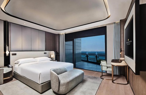 Pudong Resort | InterContinental Shanghai Harbour City by IHG