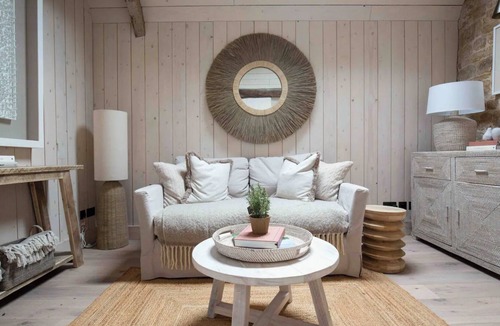Adderbury House | Interior Designed Cotswolds Coach House Opposite Open Fields