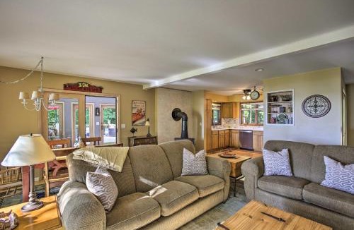 Interlochen House | Interlochen Home on Green Lake w/Dock & Beach!