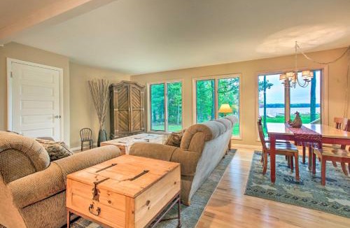 Interlochen House | Interlochen Home on Green Lake w/Dock & Beach!