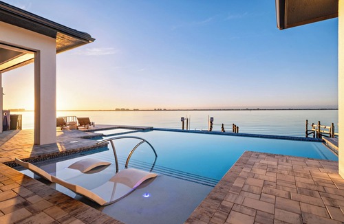 Yacht Club Villa | Intervillas Florida - Villa Xanadu