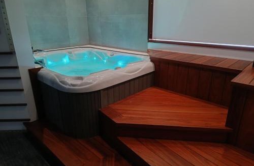 Tournai Hotel | Inthemia