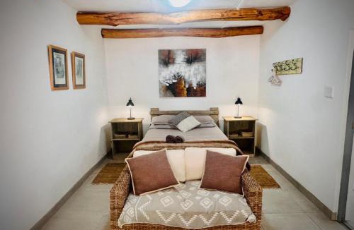 Bergrivier Apartment | Intimate Studio for Two at Hebron Estate