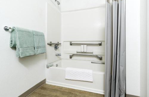 Hendersonville Hotel | InTown Suites Extended Stay Nashville TN – Hendersonville