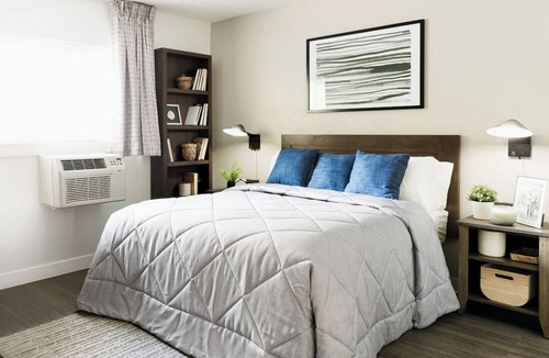 Aurora Hotel | InTown Suites Extended Stay Select Denver Aurora South