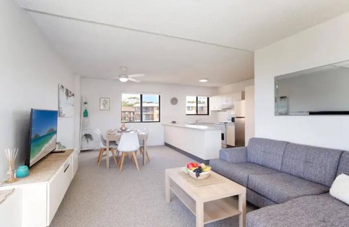 Nelson Bay Apartment | INTREPID 10 - Beachfront, breathtaking views, WIFI, LINEN