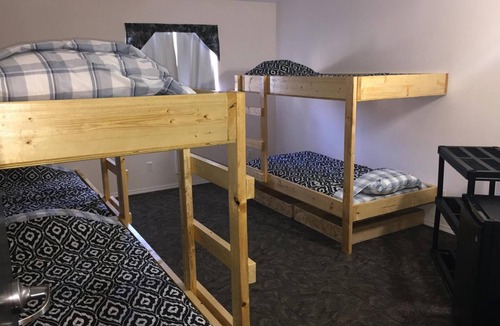 Invermere Hostel | Invermere Hostel