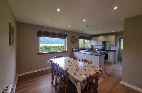 Inveruglas Apartment | Inveruglas Farm Cottage