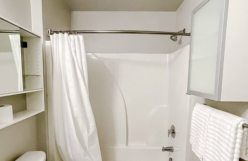 Downtown Springfield Apartment | Inviting 1BD/1BA Studio - DTWN Springfield