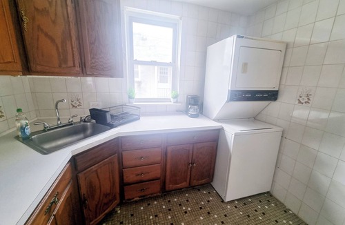Rockledge Apartment | Inviting 1BR Apartment — Rockledge Location Monthly Discount