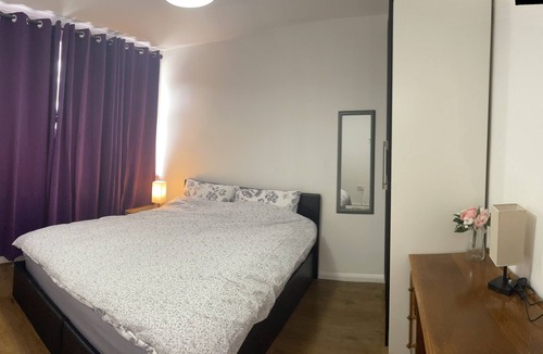 Heathrow Villages House | Inviting 2-bed Apartment Near Heathrow