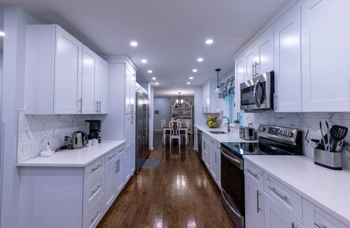 Shelton House | Inviting and spacious Shelton home, blending warmth with ample living space.