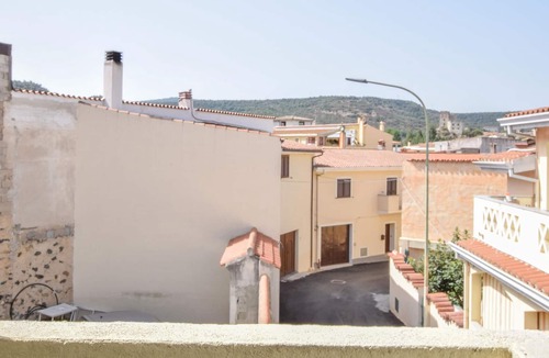 Galtelli Apartment | Inviting apartment for a nice vacation.
