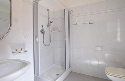 Galtelli Apartment | Inviting apartment for a nice vacation.