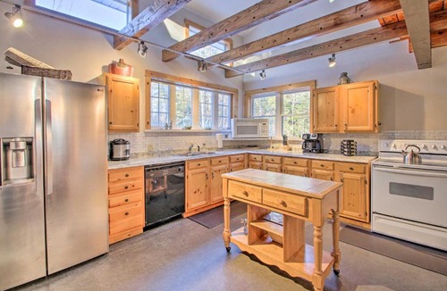 Harrison House | Inviting Countryside Home: 4 Mi to Long Lake!