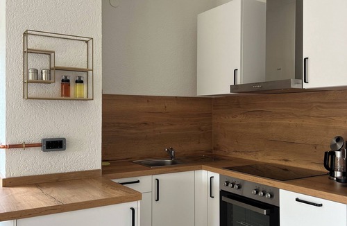 Rauhenbretzingen Apartment | Inviting apartment with balcony in the middle of greenery 8min. from Schwäb.Hall