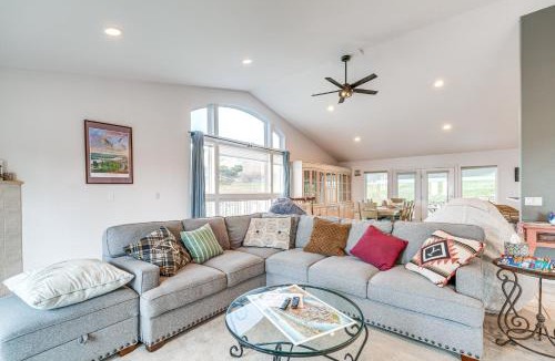 Great Falls House | Inviting Great Falls Home w/Wraparound Deck!
